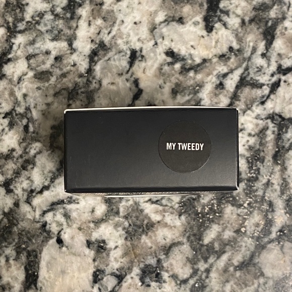 MAC My Tweedy eyeshadow NEW .05oz. - Picture 6 of 9
